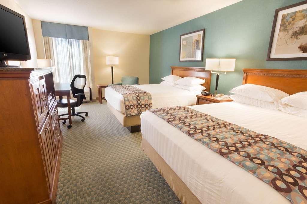 Drury Inn & Suites Birmingham Lakeshore Drive Kamer foto