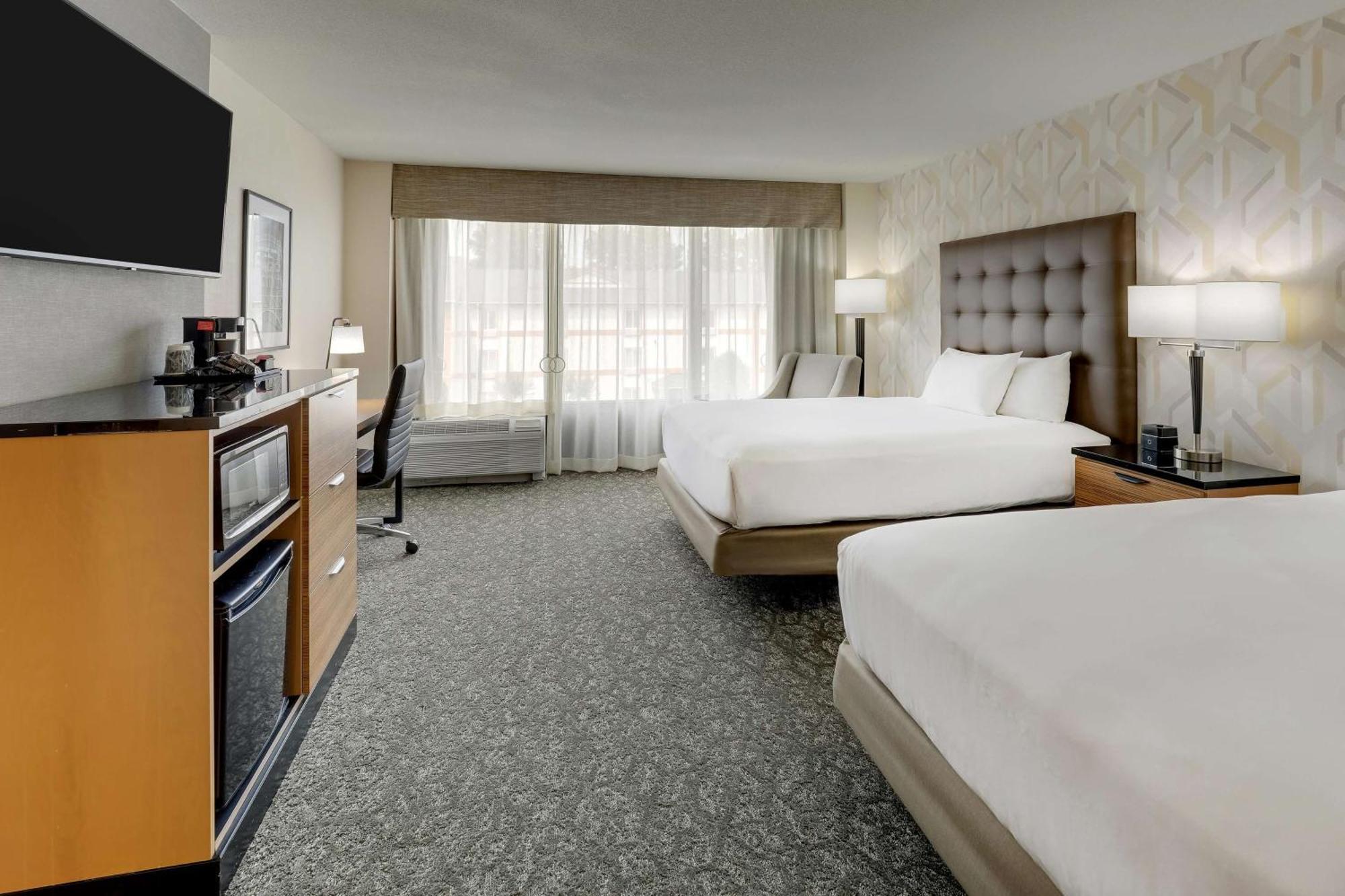Drury Inn & Suites Birmingham Lakeshore Drive Buitenkant foto