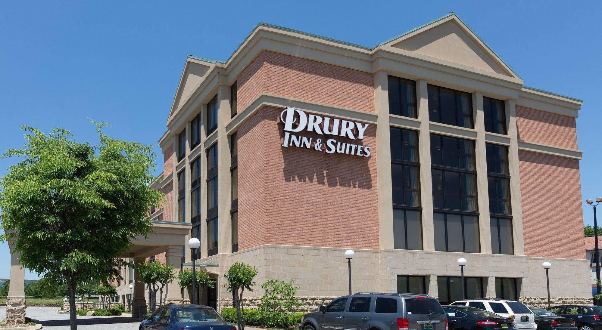 Drury Inn & Suites Birmingham Lakeshore Drive Buitenkant foto